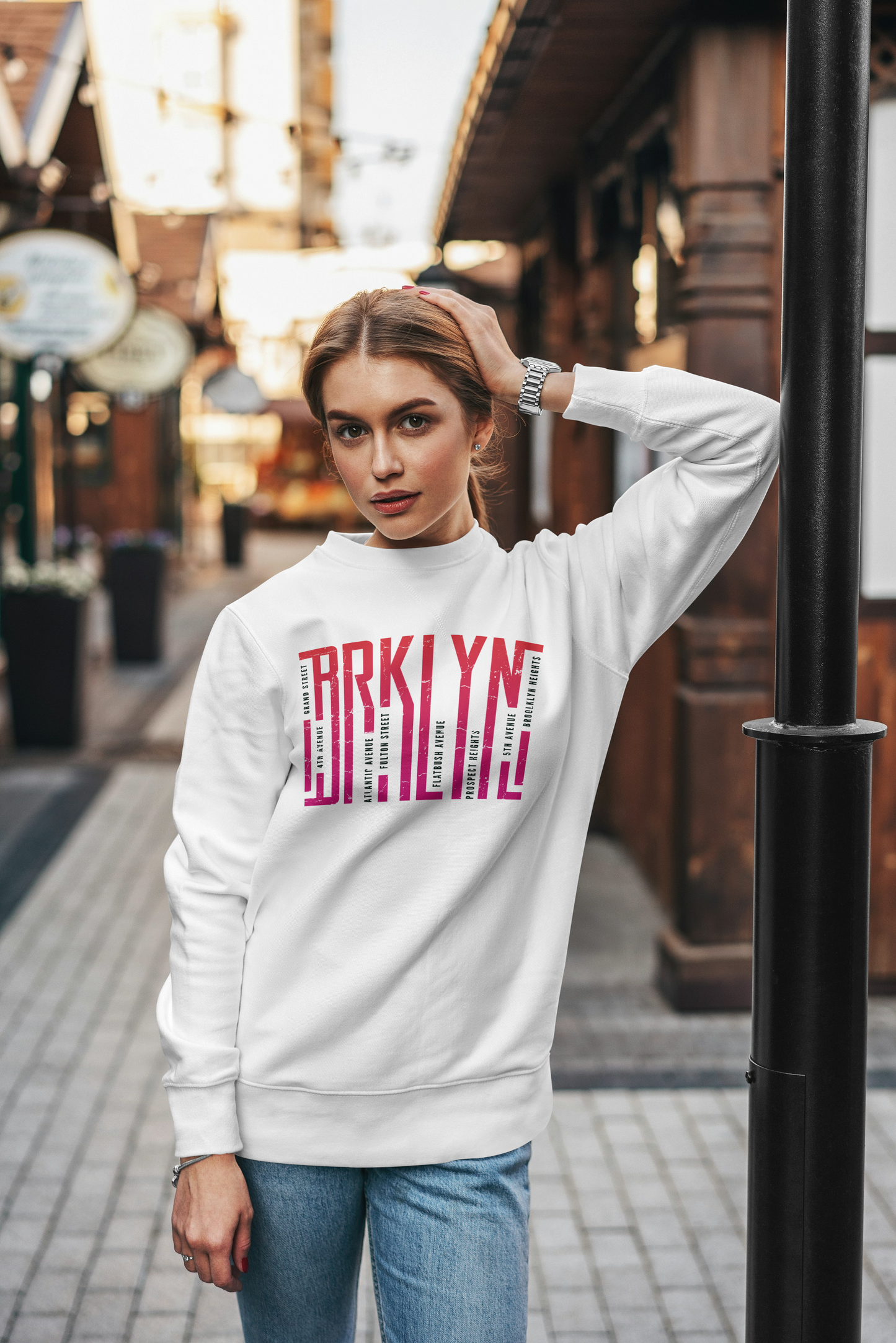 Premium-Rundhalsausschnitt für Damen – Brooklyn